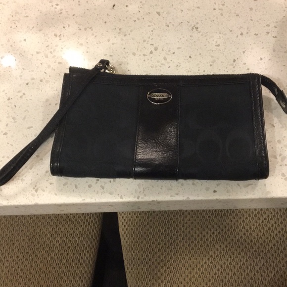 Coach Handbags - Coach Wallet